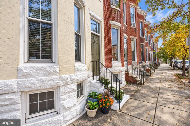 Property Photo:  419 E Fort Avenue  MD 21230 