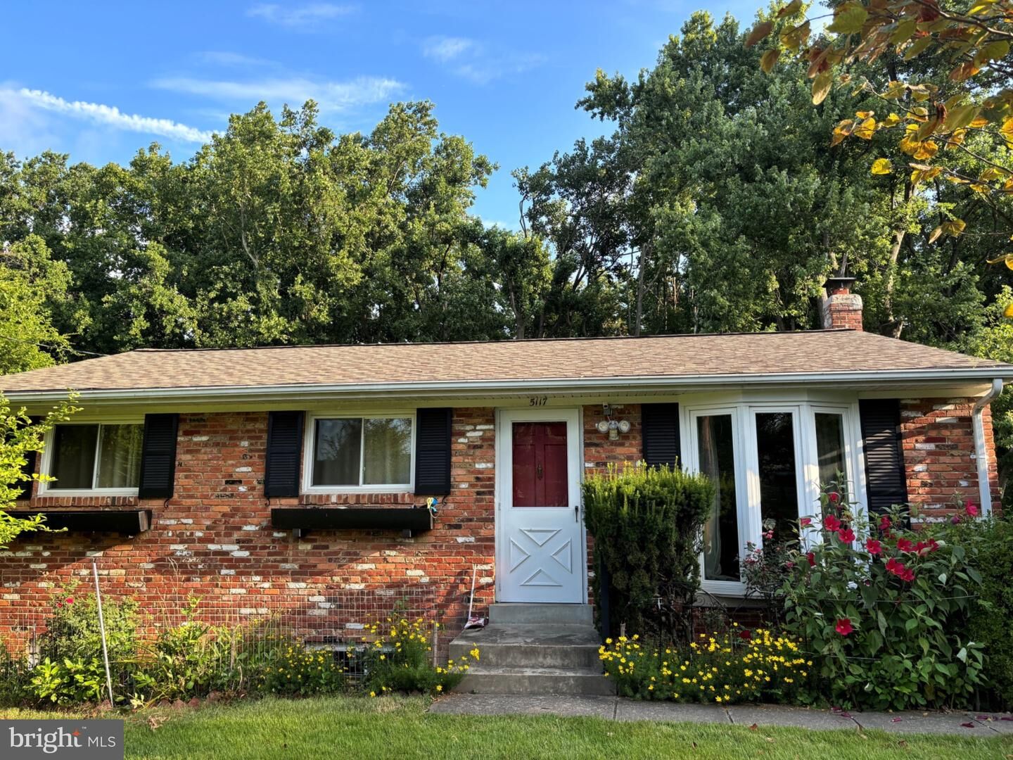 Property Photo:  5117 Brentford Drive  MD 20852 