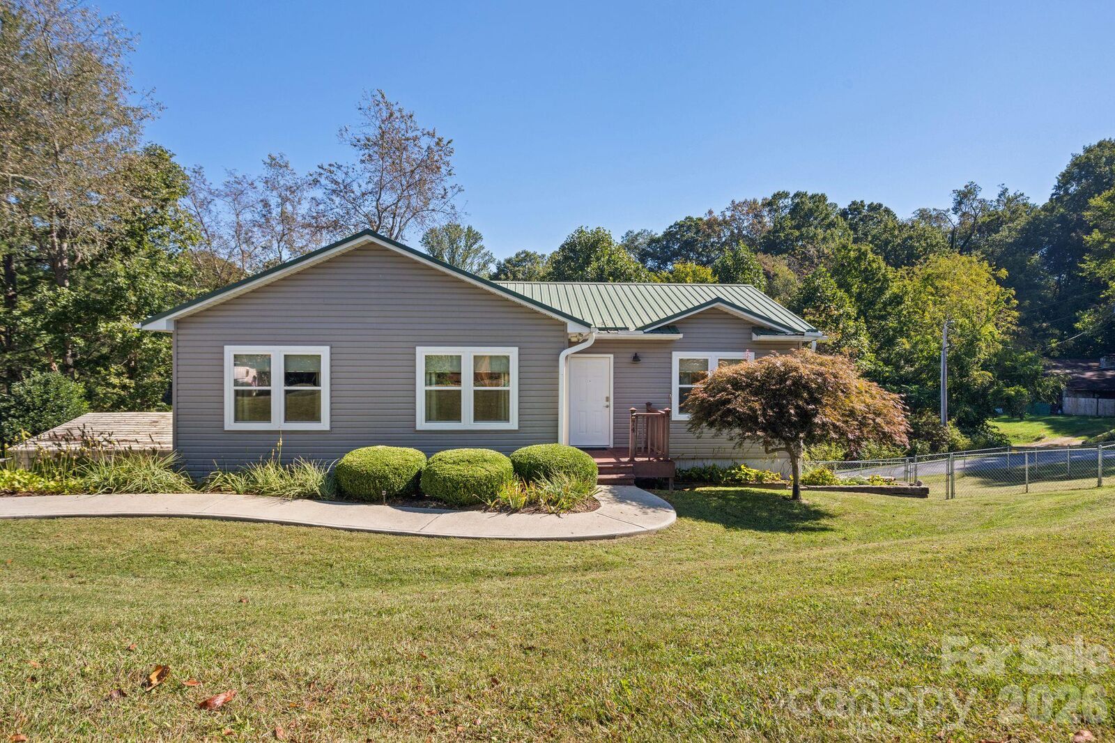Property Photo: 74 Ridgeline Road NC 28721