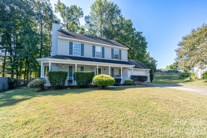 Property Photo: 14200 Lavender Trace Court NC 28273
