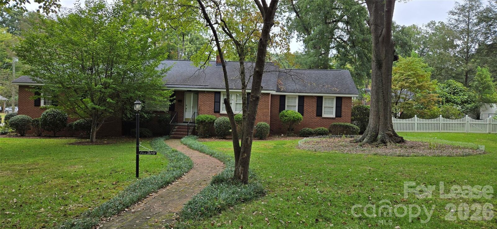 Property Photo:  130 W Oak Street  SC 29715 