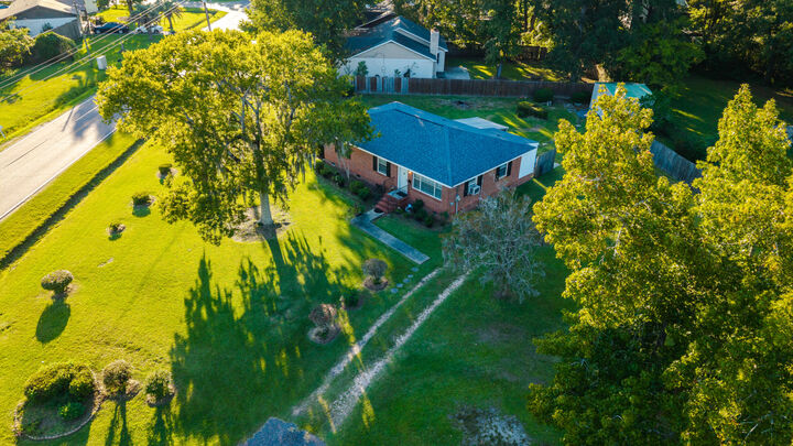 Property Photo:  201 Clarine Drive  SC 29445 