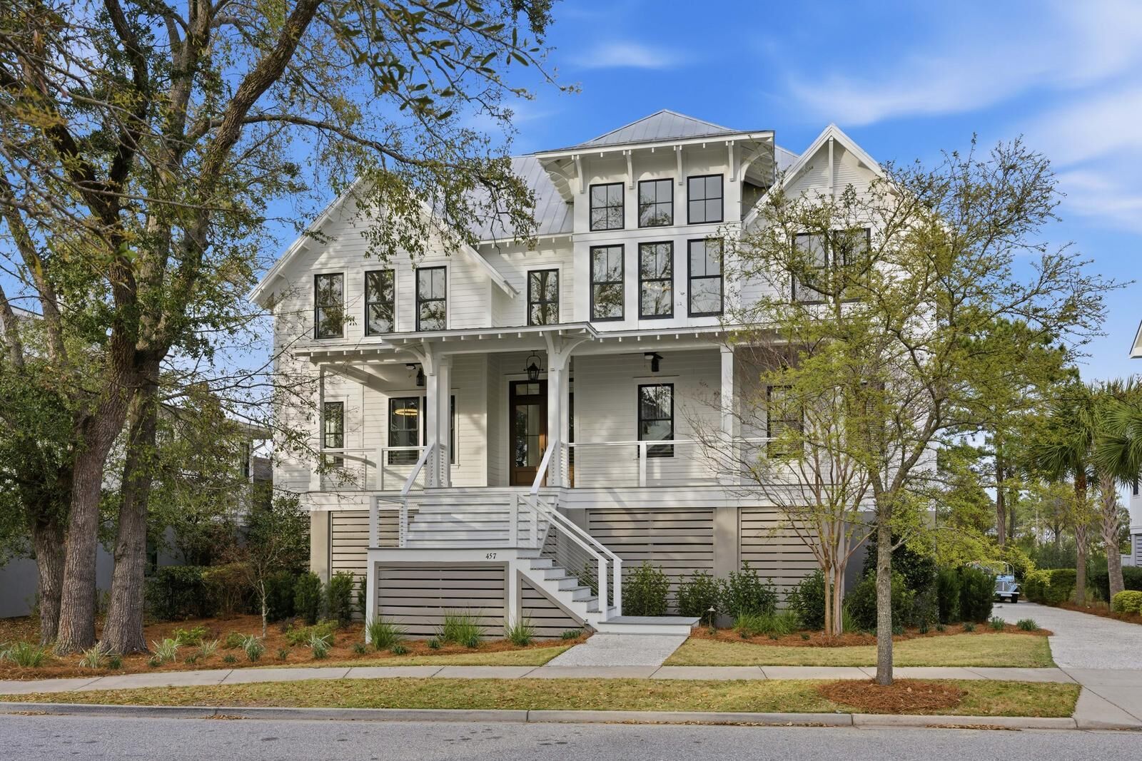 Property Photo:  457 Lesesne Street  SC 29492 
