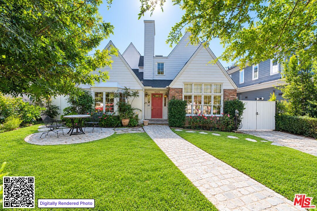 Property Photo: 10574 Ohio Ave CA 90024