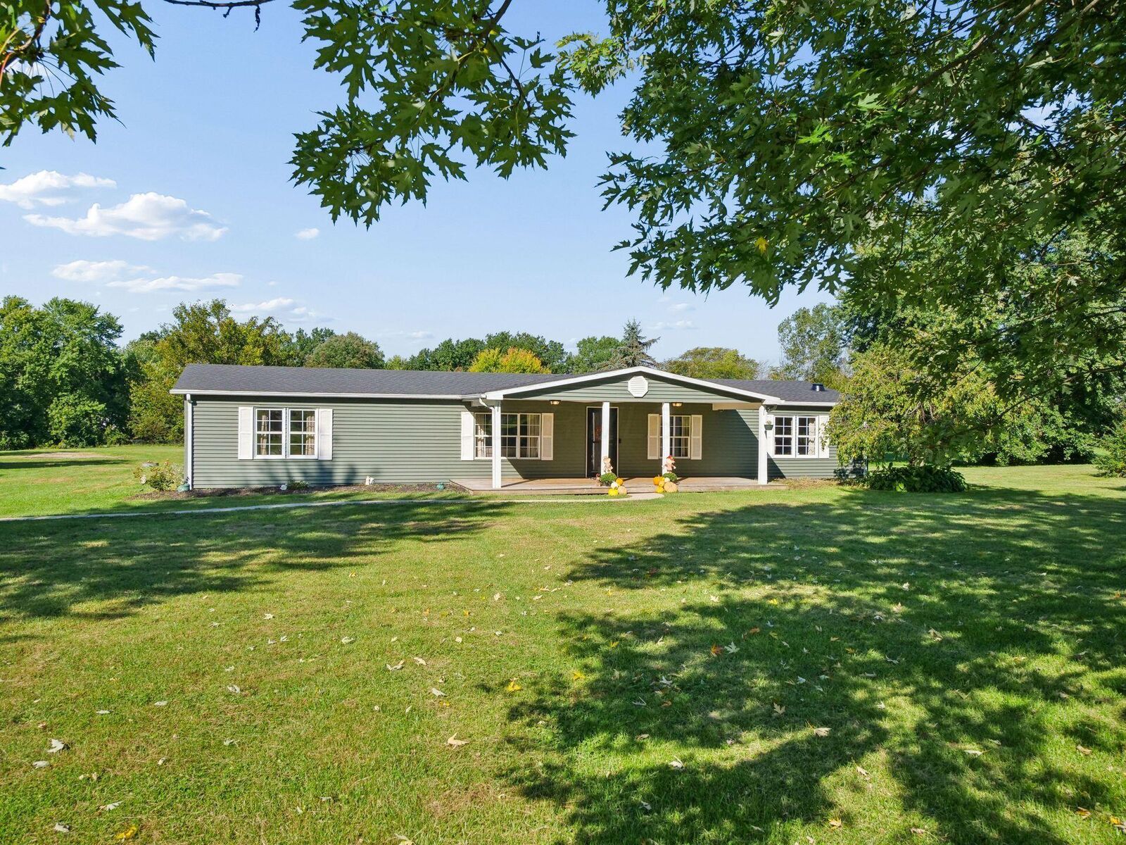Property Photo:  24045 Huber Hitler Road  OH 43113 