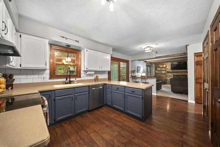 Property Photo: 645 Concord Court OH 43081