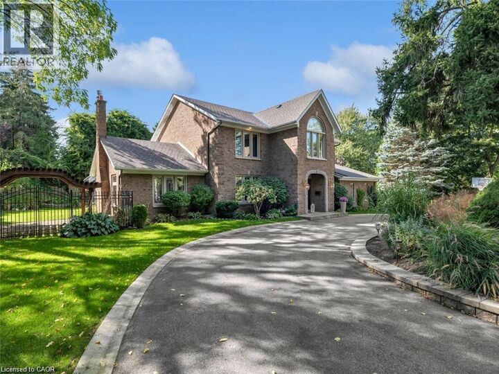 Property Photo:  214 Lovers Lane  ON L9G 1G8 