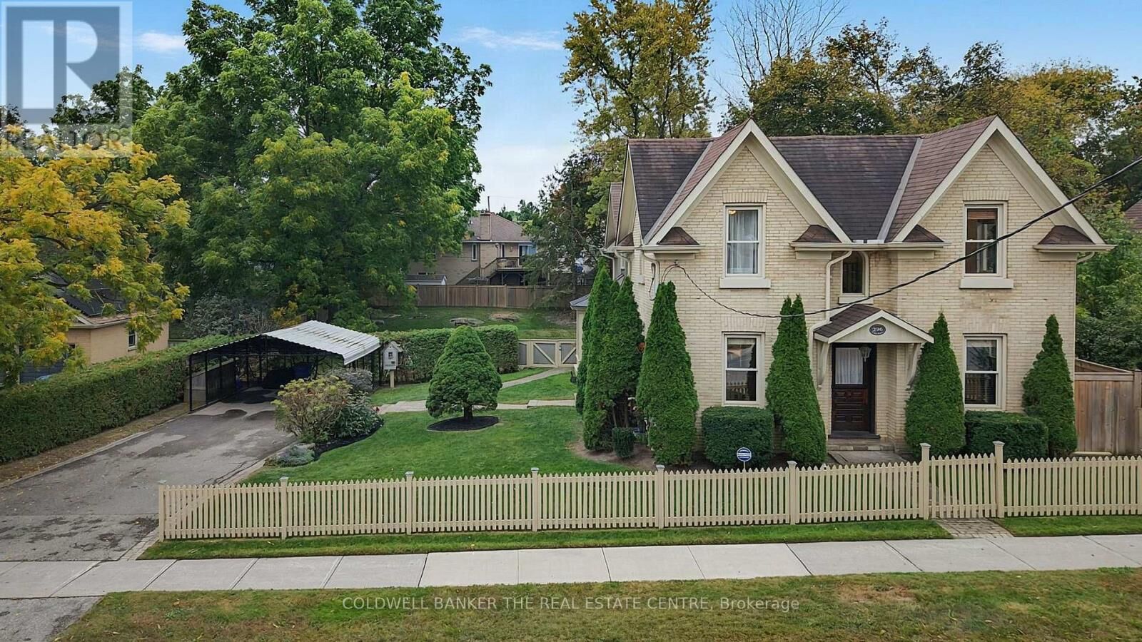 Property Photo: 296 Eagle Street ON L3Y 1K1