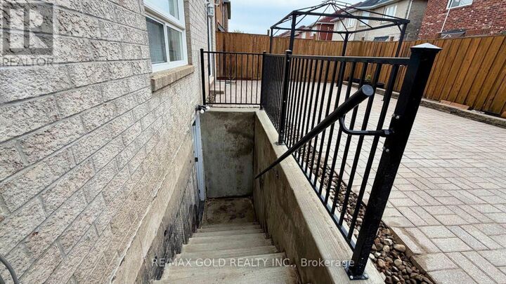Property Photo:  244 Brisdale Drive  ON L7A 2T3 
