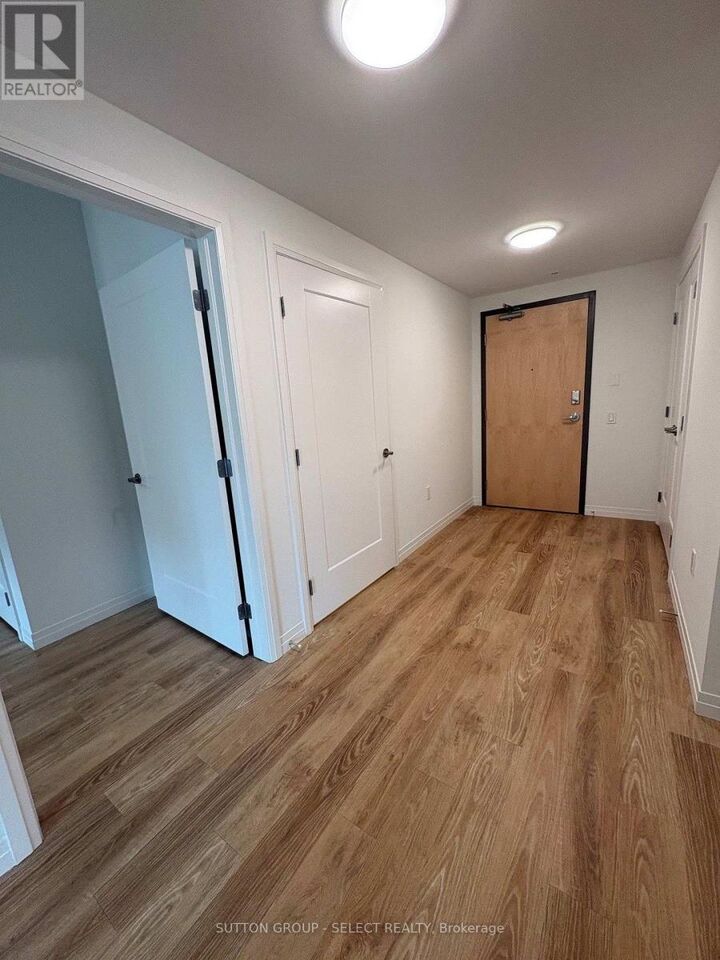 Property Photo:  351 Hill Street 313  ON N6B 2M2 