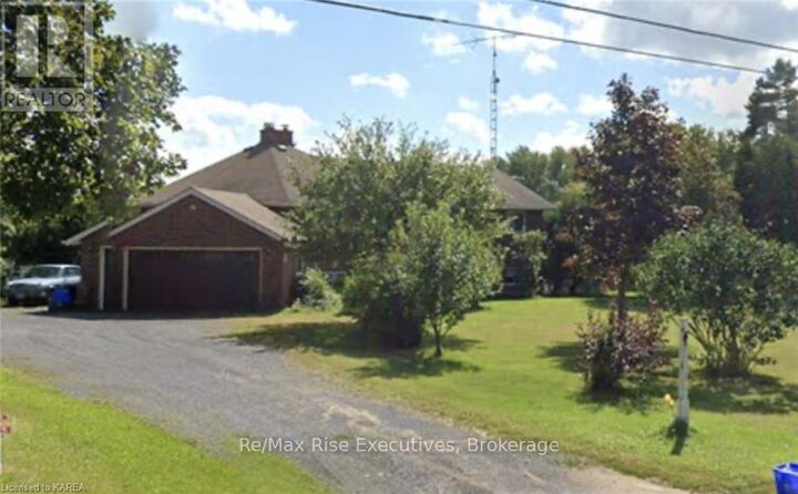 Property Photo:  9358 County Road 2  ON K7R 3L1 