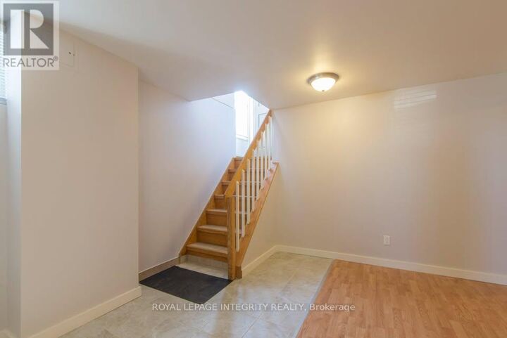 Property Photo:  892 Baseline Road B  ON K2C 0A4 