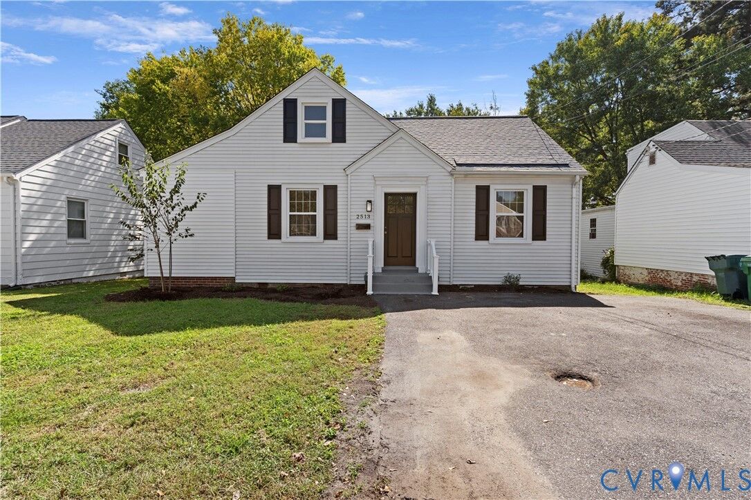 Property Photo:  2513 Maplewood Road  VA 23228 