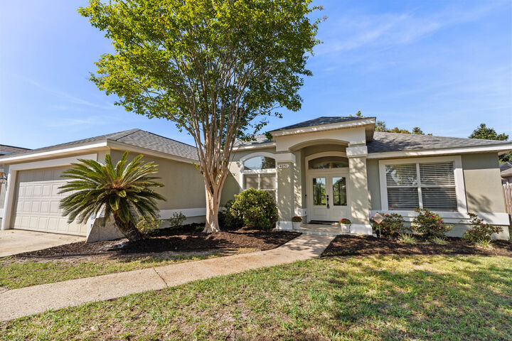 Property Photo:  4051 Drifting Sand Trail  FL 32541 