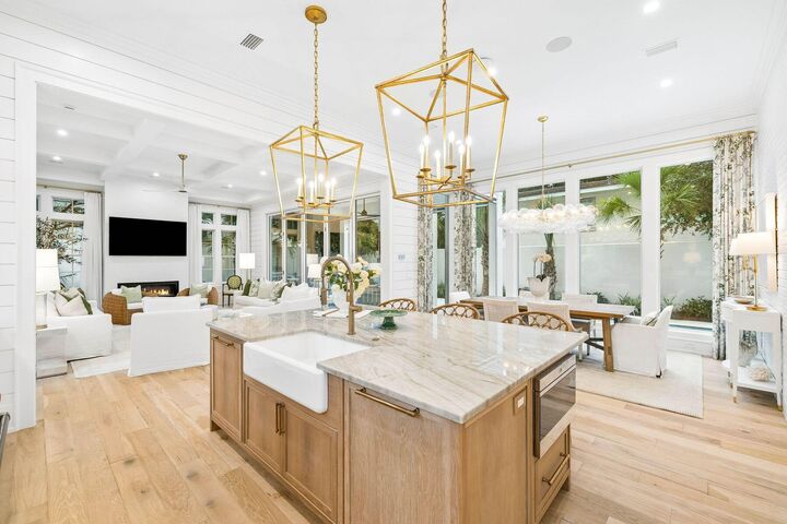 Property Photo:  70 Dogwood Street  FL 32459 