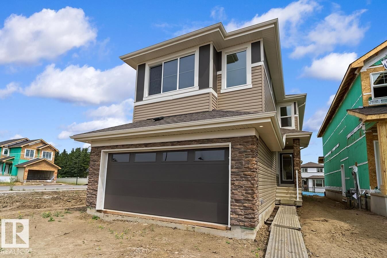 Property Photo:  5047 Cawsey Link SW  AB T6W 5G5 