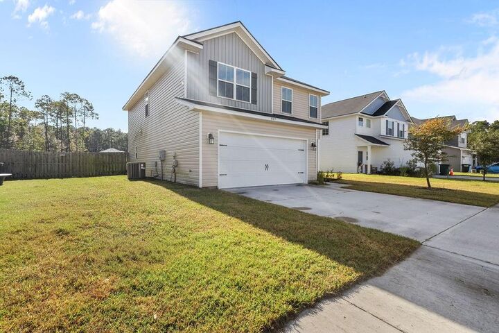 Property Photo: 871 Grayson Avenue GA 31313