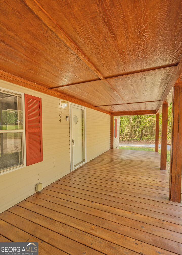 Property Photo:  594 Neal Road  GA 30530 