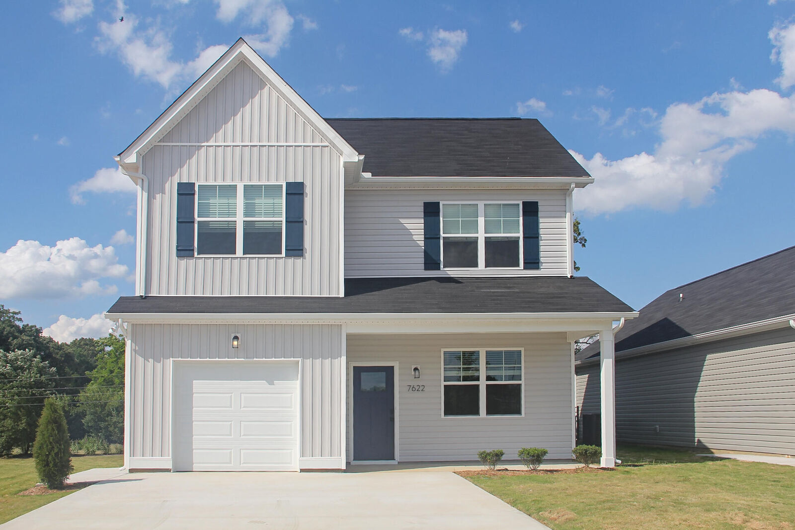 Property Photo:  864 Gardenview Way  TN 37421 
