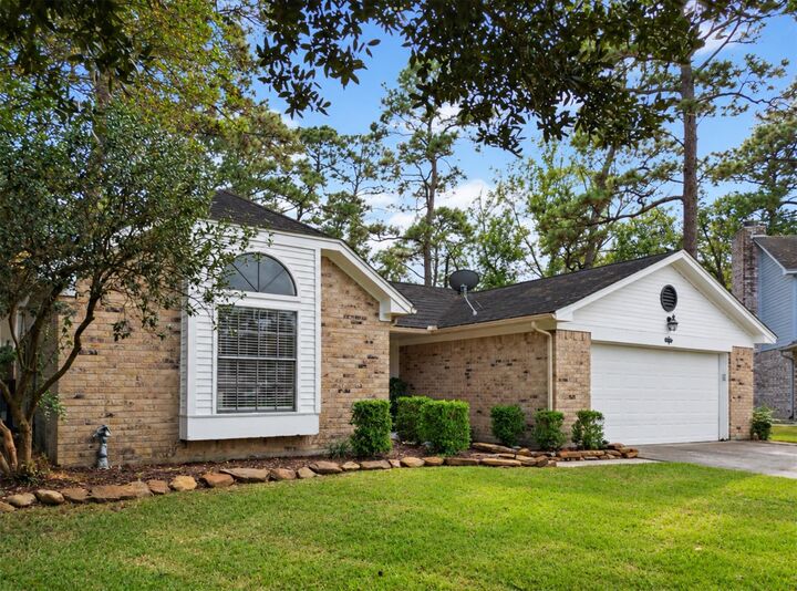 Property Photo:  7103 Chinook Street  TX 77521 