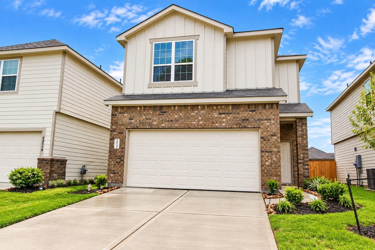 Property Photo: 24723 Lorenzo Glaze Trail TX 77449