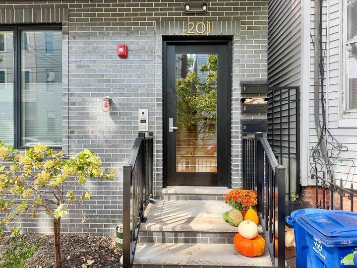 Property Photo:  201 New York Ave  NJ 07307 