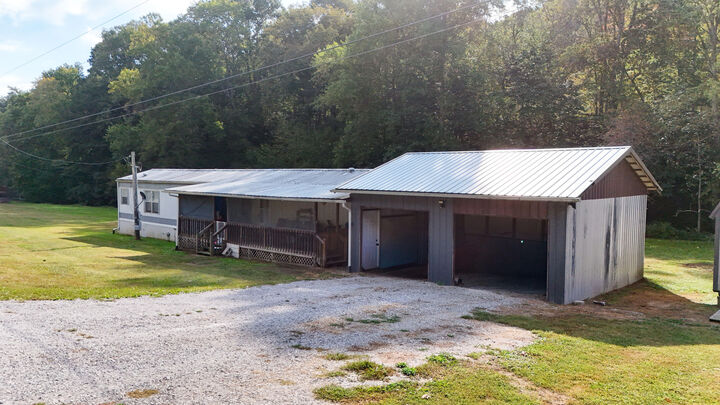 Property Photo:  2512 Slate Lick Road  KY 40741 