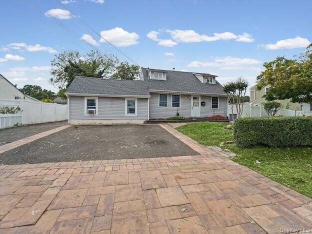 Property Photo:  126 Claywood Drive  NY 11717 