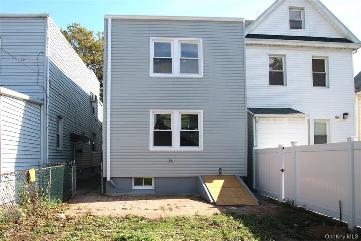Property Photo:  105-48 89th Street  NY 11417 