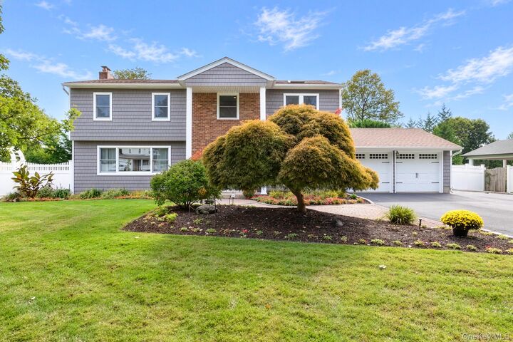 Property Photo:  24 Frank Street  NY 11787 
