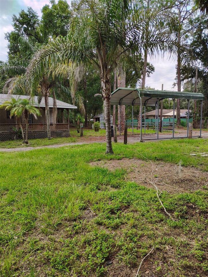 Property Photo:  1741 Banana Road  FL 33810 