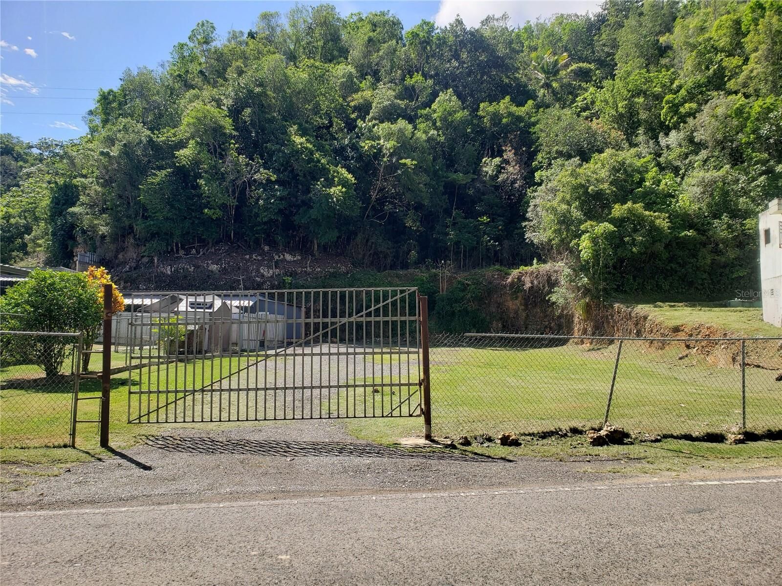 Property Photo: Km 1.7 Pr-666 Road Lot 1 PR 00617