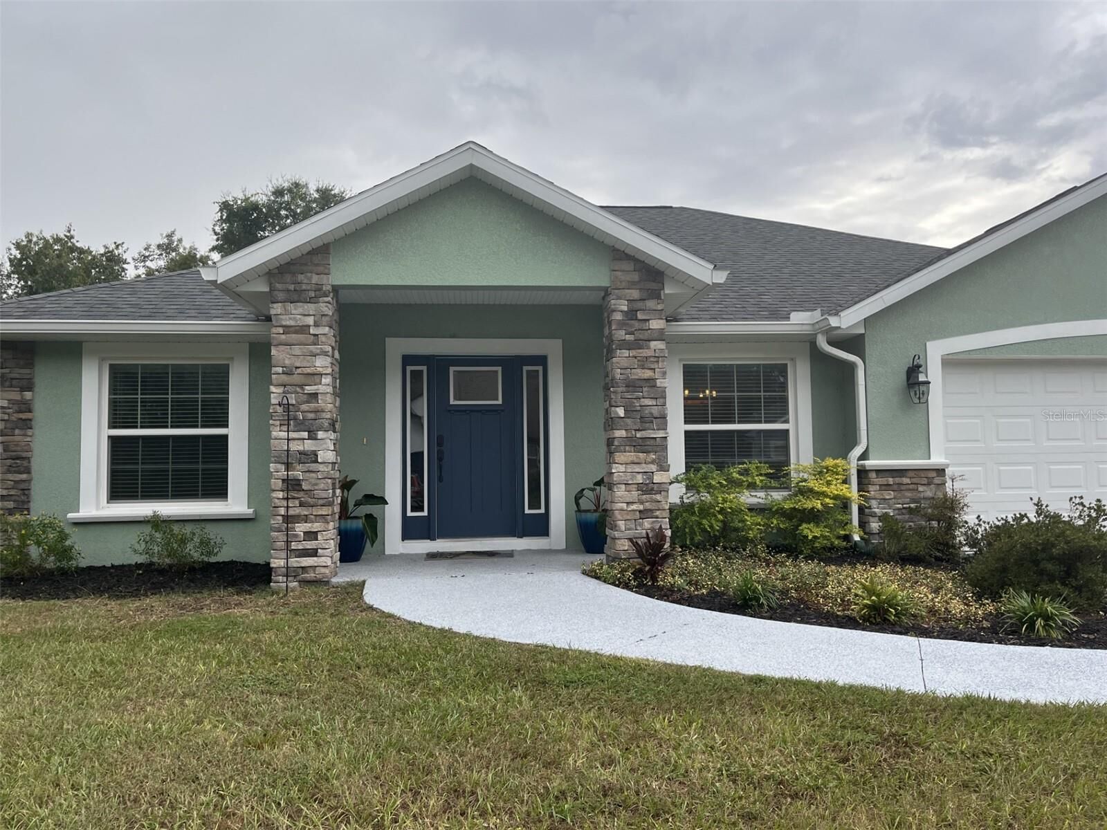 Property Photo: 16388 SE 82nd Court FL 34491