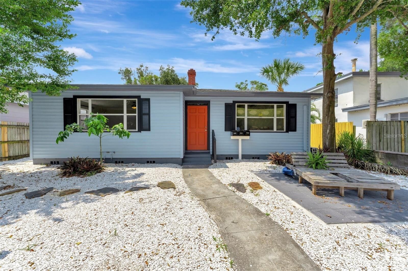 Property Photo:  828 22nd Avenue N West  FL 33704 
