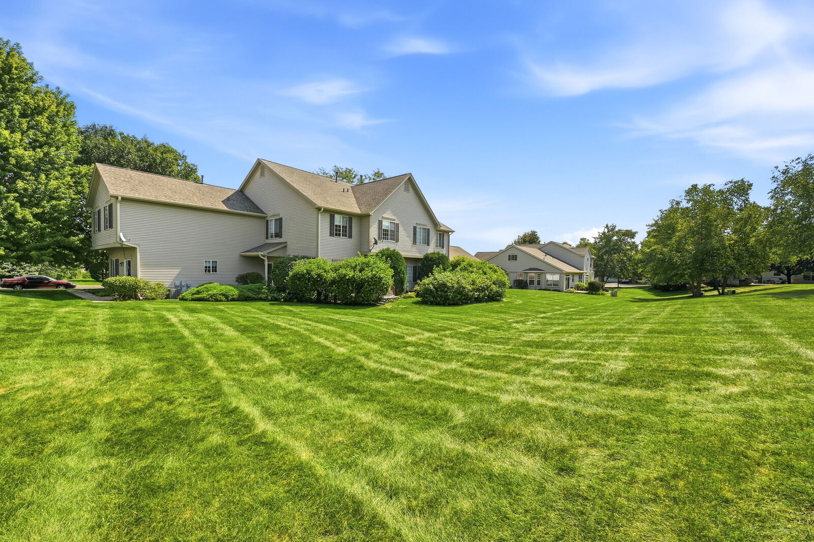 Property Photo: 2051 Village View Drive IL 60560