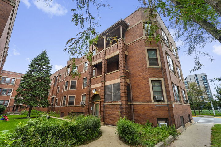 Property Photo:  6102 S Kimbark Avenue 2W  IL 60637 