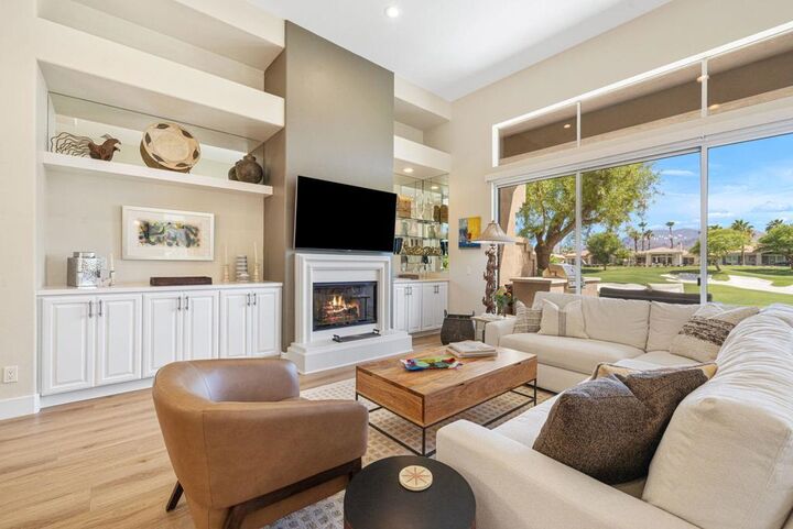 Property Photo:  515 Desert Holly Drive  CA 92211 