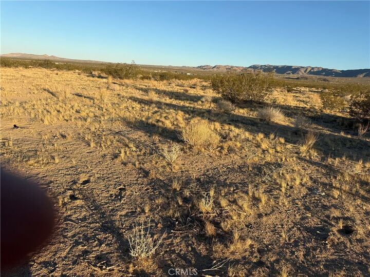Property Photo:  2 Swanee Road  CA 92356 