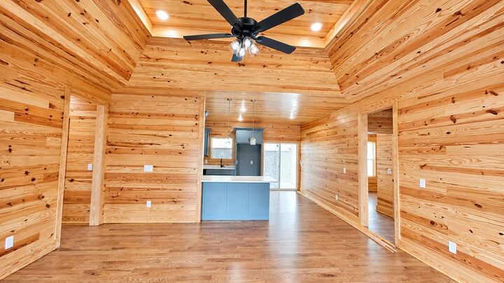 Property Photo:  190 Park Dr  TN 38582 