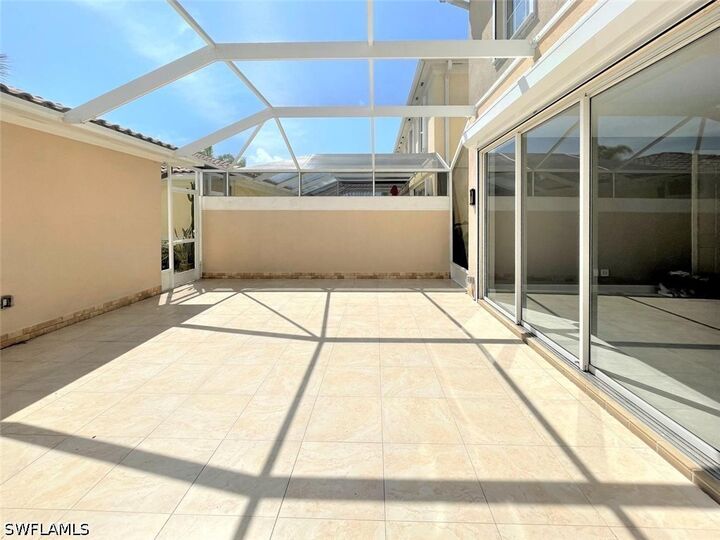 Property Photo: 8090 Chianti Lane FL 34114