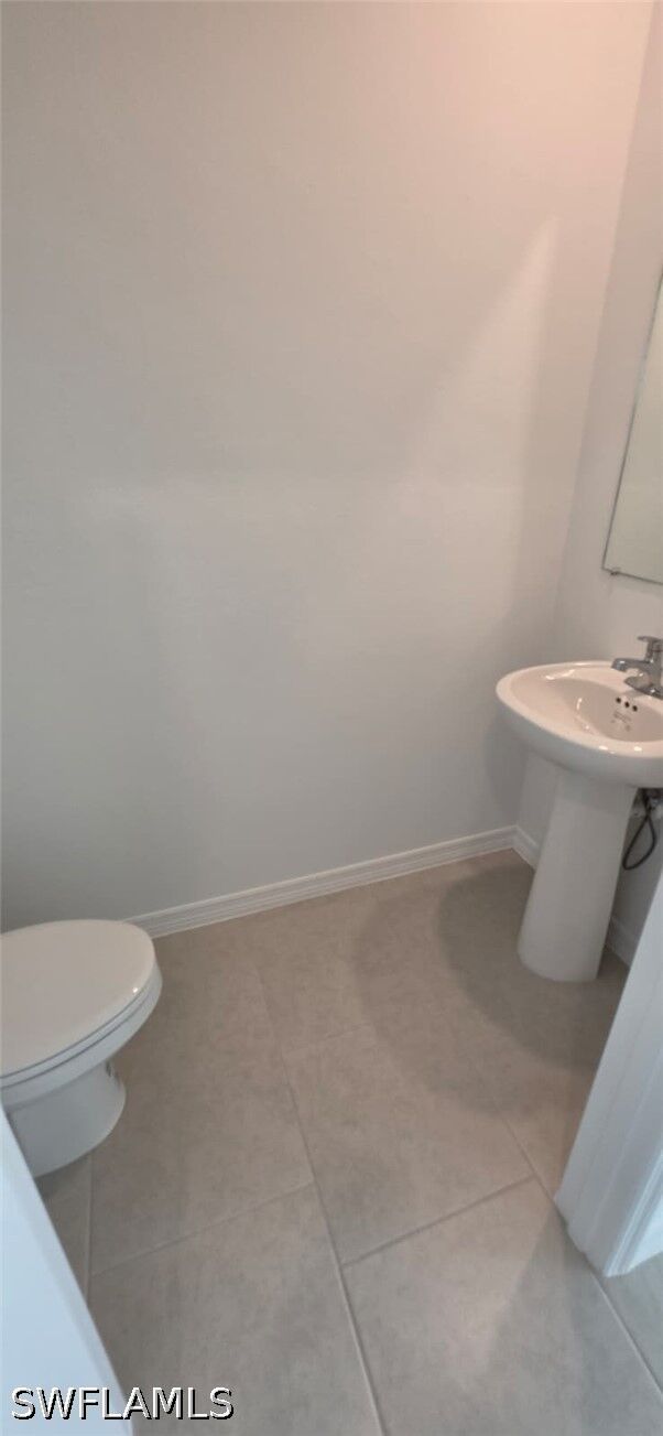 Property Photo: 3630 Justicia Court FL 34142