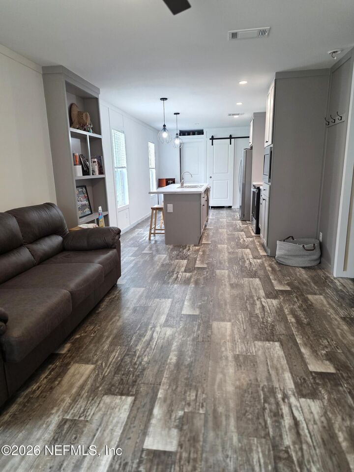 Property Photo:  113 Laisy Drive  FL 32139 