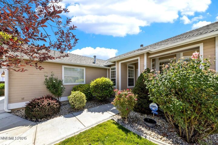 Property Photo: 1305 E Windsor Court NV 89410