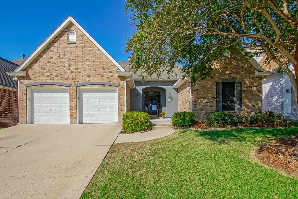 Property Photo:  114 Darcy Lane  LA 70458 