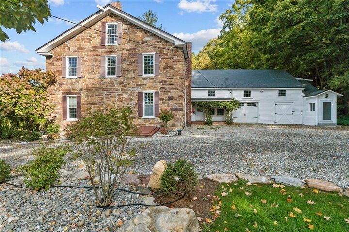 Property Photo:  383 St. Albans Road  VT 05488 