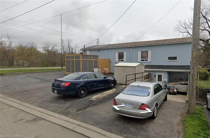 Property Photo:  271 Greenwich Street  ON N3S 2X9 