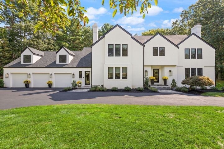 Property Photo: 16 Weathervane Rd MA 02021