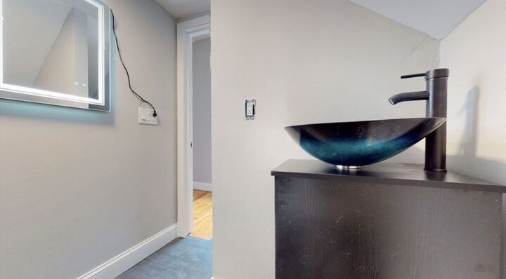 Property Photo:  21 Washington Ave 2  MA 01760 