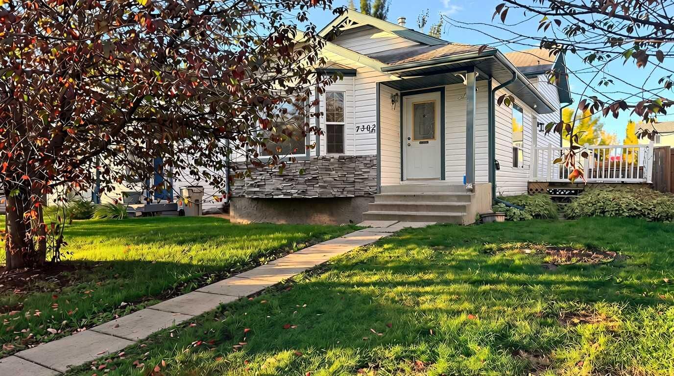 Property Photo:  7302 104A Street  AB T8W 2N7 