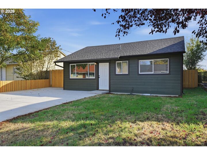 Property Photo: 10323 NE 58th St WA 98662